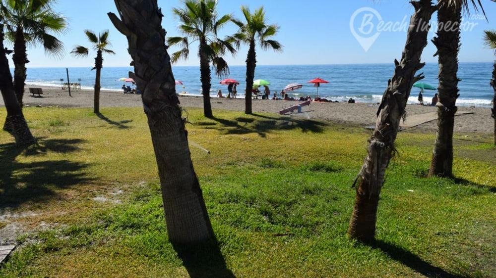 Apartamento 60 M2 En La Playa Torre de Benagalbon Exterior photo
